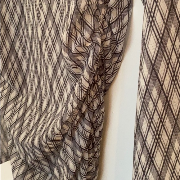 Banana Republic long sleeves - Picture 3 of 3